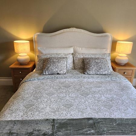 Hillarnias Tearoom And B&B Shaftesbury Exteriör bild